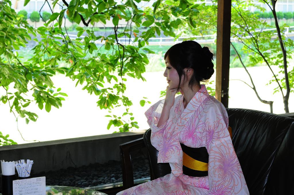Tatsumikan Minakami Buitenkant foto